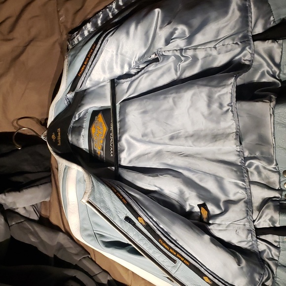 Limited Edition Rascal Flatts "Here's to You" Tour riding jacket. - Picture 3 of 4